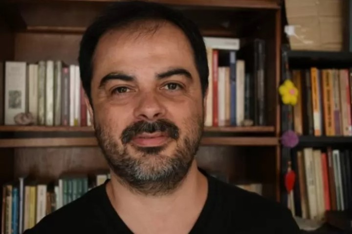 Martín Burgos: “Estamos a contramano del mundo y nos vamos a chocar de frente”