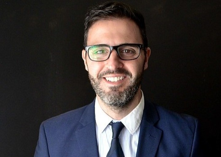 Nicolás Molinari: "La venta online fomenta el maltrato animal"