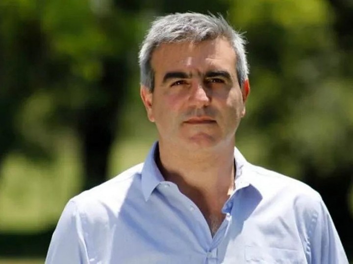 "Hay que dejarse de joder, arremangarse y laburar fuerte este año..." Paco Durañona