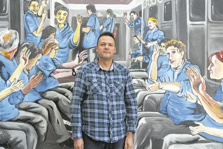 Francisco Ledesma: "La mayor cantidad de asbesto está en las estructuras"