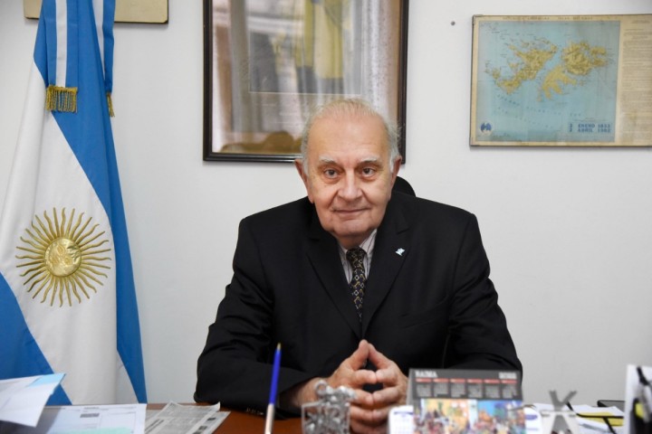 Alberto Asseff : "Los que tienen añoranzas de la vieja UCR van a votar a Milei"