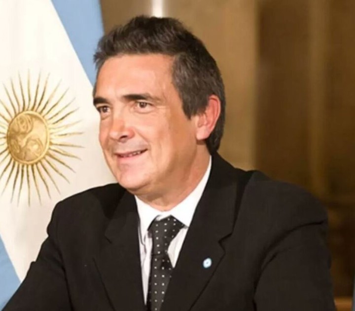 Nito Artaza: "Milei no está en sus cabales necesita un tratamiento psicológico"