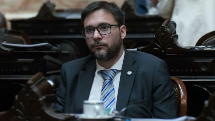 Oscar Agost Carreño: "El Presidente habla de libertad pero extorsiona al campo con las retenciones”